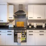 Virginia Street - Sja Stays - Modern 2 Bed Apartment