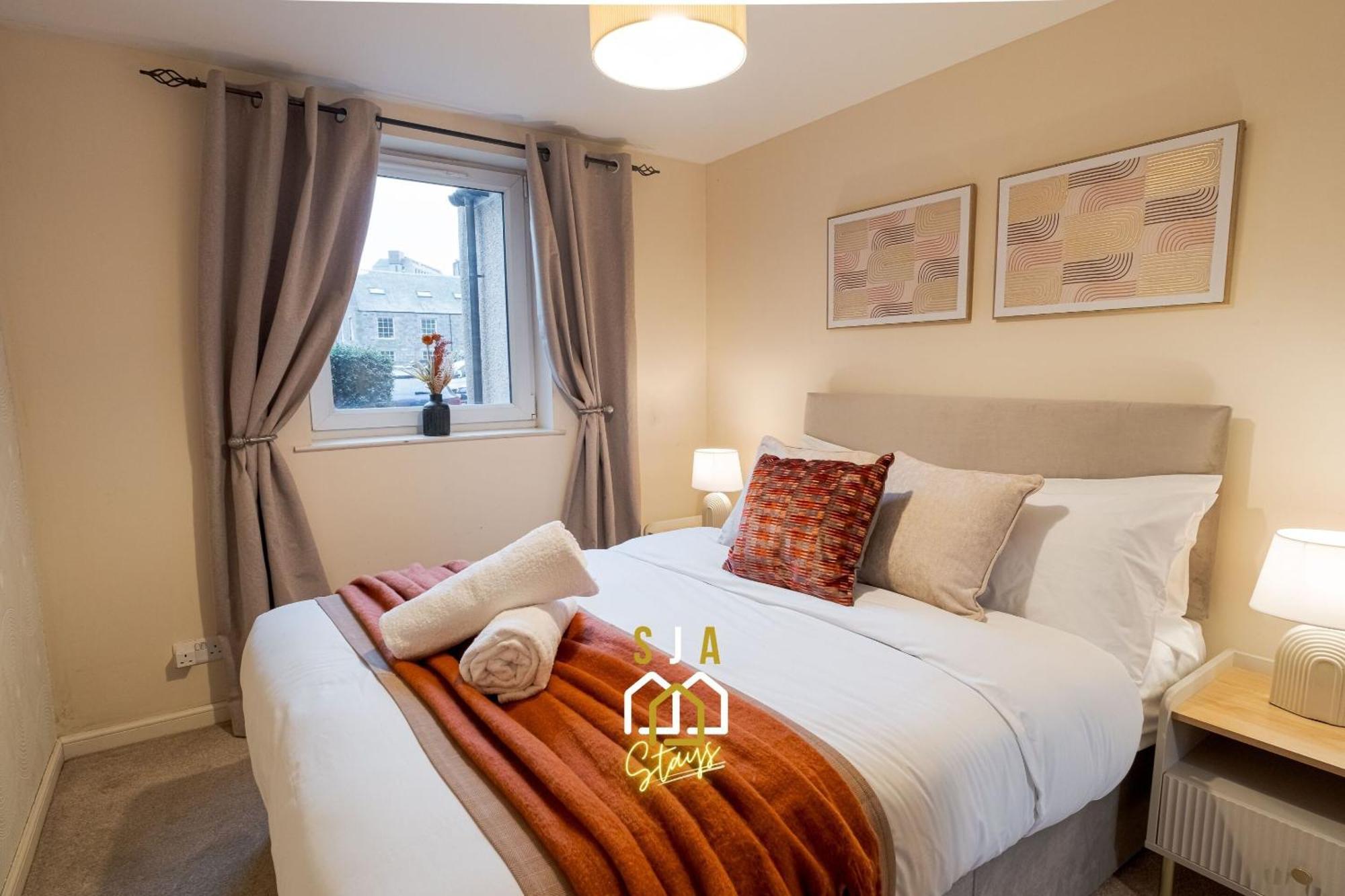 Virginia Street - Sja - Modern 2 Bed *